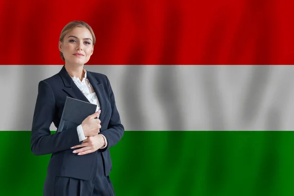 Ουγγαρία Επιχειρηματίας Σημαία Ουγγαρίας Ψηφιακή Νομάδα Επιχείρηση Startup Concept — Φωτογραφία Αρχείου