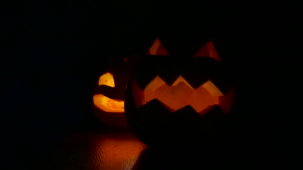 Halloween Twee Pompoenen Zwart Gelukkige Halloween — Stockvideo