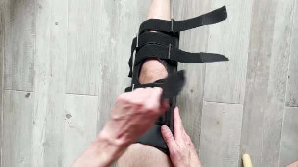 Closeupul Brațului Genunchiului Piciorul Pacientului Fundal Spațiu Copiere — Videoclip de stoc