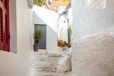 Yunanistan 'ın Atina kentindeki beyaz bina