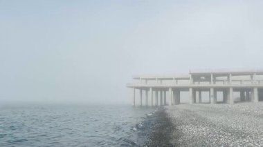 Siste bir kumsal manzarası