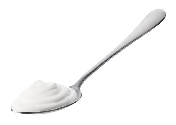 Srebrna Łyżka Świeżego Jogurtu Greckiego Izolowana Białym Tle — Zdjęcie stockowe