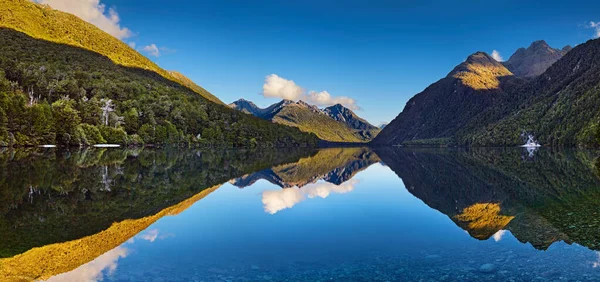 Panorama Lake Gunn Fiordland New Zealand — Stock Photo, Image