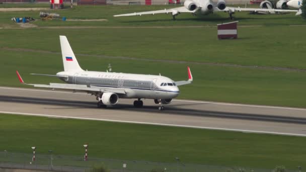 Sochi Russia August 2022 Passenger Plane Aeroflot Retro Livery Dobrolet — Stockvideo