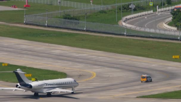 Sochi Russia July 2022 Privat Jet Taxiing Runway Sochi Airport — Stockvideo