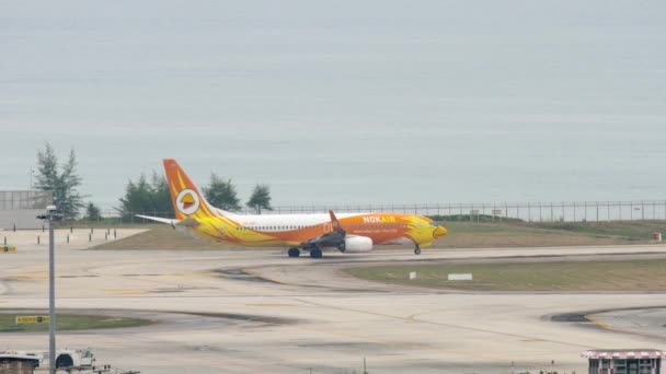 Phuket Thailand November 2017 Пасажирський Літак Nok Air Аеродромі Phuket — стокове відео