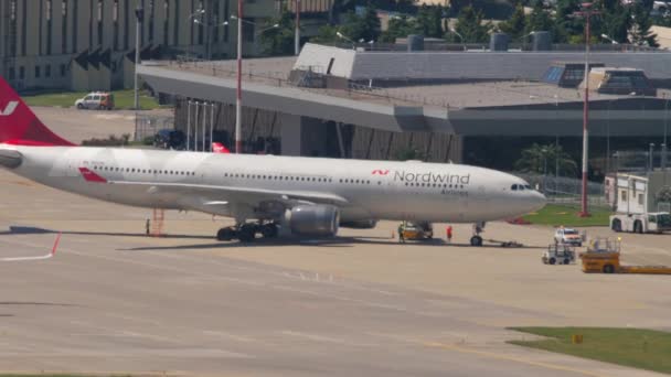 Sochi Russia July 2022 Airbus A330 Nordwind Airlines Taxiway Sochi — 图库视频影像