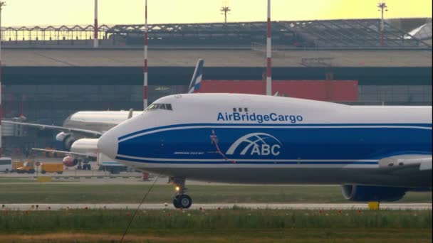 Moscow Rusia Federasi July 2021 Boeing 747 Dari Airbridgecargo Melakukan — Stok Video