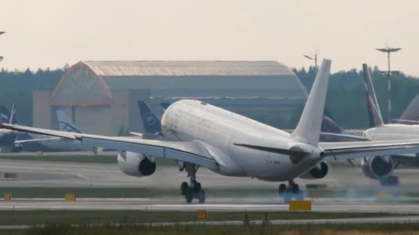 Moscow Russian Fedation July 2021 Airbus A330 243 Fse Ifly — 图库视频影像