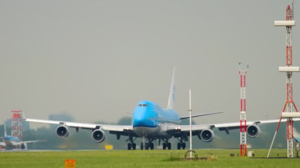Amsterdam Κατω Χωρεσ Ιουλιου 2017 Διώροφο Αεροσκάφος Τετρακίνησης Boeing 747 — Αρχείο Βίντεο