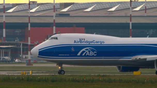 Moscow Russian Federation July 2021 Boeing 747 Airbridgecargo Taxiing Sheremetyevo — Stock video