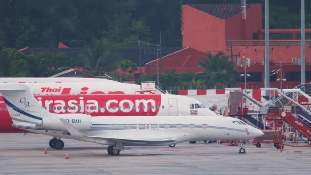 Phuket Thailand November 2019 Lowcoast Airbus A320 216 Bbg Airasia — стокове відео