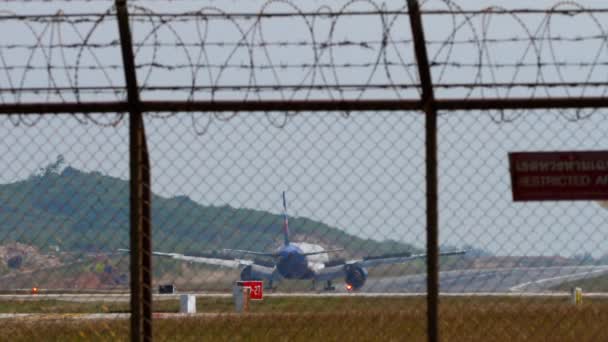 Phuket Thailand Ιανουαριου 2023 Επιβατικό Αεροσκάφος Airbus A320 Της Thai — Αρχείο Βίντεο