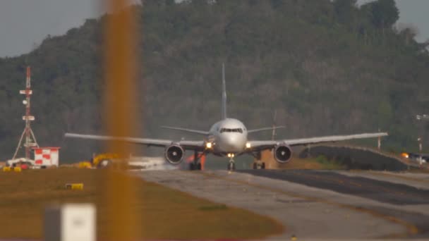 Phuket Thailand 2023 Február Azur Air Boeing 767 73034 Utasszállító — Stock videók