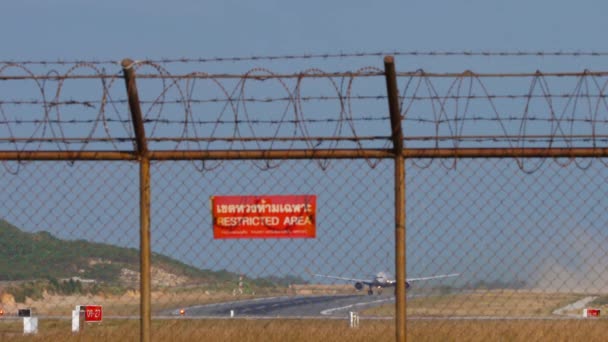 Red Sign Restricted Area Long Shot Jet Airplane Take Departure — Vídeos de Stock