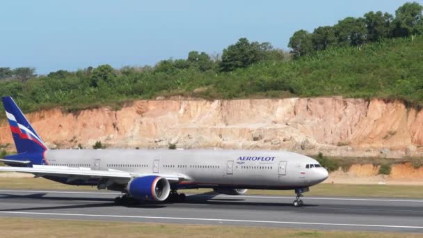 Phuket Thailand February 2023 Boeing 777 300Er 73146 Aeroflot Taxiing — Stock Video