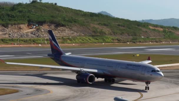 Phuket Thailand February 2023 Airbus A330 343 73788 Aeroflot Taxiing — Stock Video