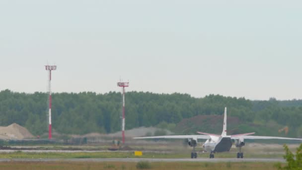 Новосибирск Российская Федерация Июля 2022 Года Транспортные Самолеты 26280 Аэропорту — стоковое видео