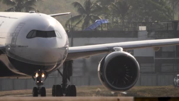Phuket Tajlandia Luty 2023 Zbliżenie Airbus A330 941 Vkj Linii — Wideo stockowe