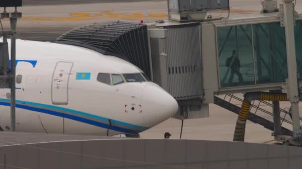 Пхукет Таиланд Февраля 2023 Года Boeing 737 Max B3727 Авиакомпании — стоковое видео