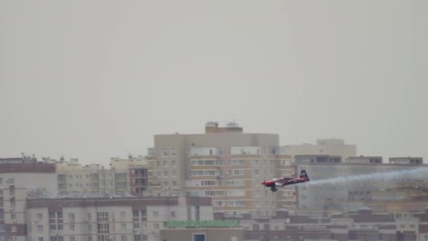 Kazan Russian Federation Juni 2019 Lätta Motordrivna Sportflygplan Som Utför — Stockvideo
