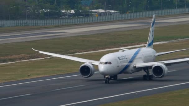Phuket Tajlandia Luty 2023 Boeing 787 Kołowania Lotnisku Phuket Samolot — Wideo stockowe