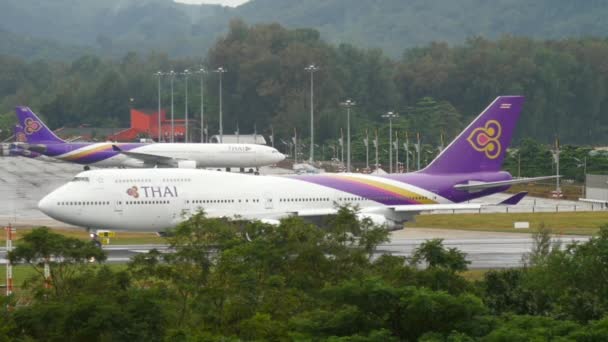 Phuket Thaïlande Décembre 2016 Boeing 747 Thai Airways Commence Accélérer — Video