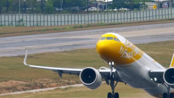 Phuket Tajlandia Luty 2023 Airbus A321 Ncj Startu Scoot Lotnisku — Wideo stockowe