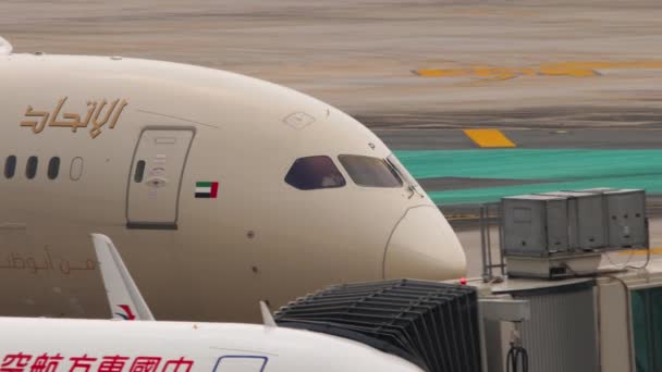 Phuket Thaïlande Février 2023 Boeing 787 Etihad Airways Circulant Aéroport — Video