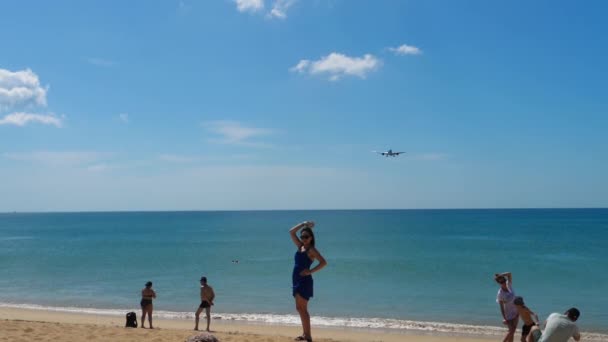 Phuket Terra Fevereiro 2023 Avião Sobre Praia Boeing 787 Dreamliner — Vídeo de Stock