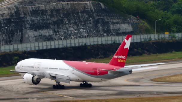 Phuket Thailand February 2023 항공기 비행장을 777 플라잉 73272 도착을 — 비디오