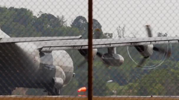Phuket Thailand Ruari 2023 Blad Snurrar Turbopropmotorer Lockheed 130 Hercules — Stockvideo