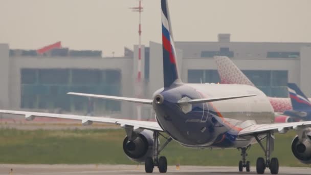 Moskw Russian Federacja Lipiec 2021 Airbus A320 Aeroflot Drodze Kołowania — Wideo stockowe