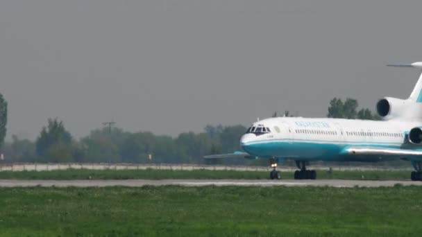 Almaty Kazakhstan May 2019 Passenger Airplane Tupolev 154 Kazakhstan Taxiing — Stock Video