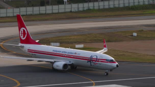 Phuket Thailandia Febbraio 2023 Vista Laterale Boeing 737 Malaysia Airlines — Video Stock