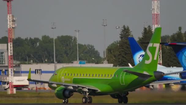 Novosibirsk Ρωσικη Ομοσπονδια Ιουνιου 2020 Επιτάχυνση Αεροσκάφους Airlines Πριν Από — Αρχείο Βίντεο