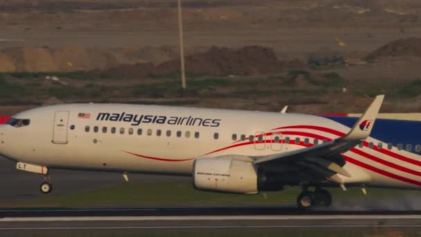 Bangkok Thailand Maart 2023 Vliegtuig Boeing 737 Mlt Van Malaysia — Stockvideo