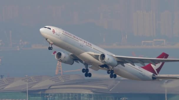 Hong Kong Novembre 2019 Avion Airbus A330 Cathay Dragon Décollant — Video