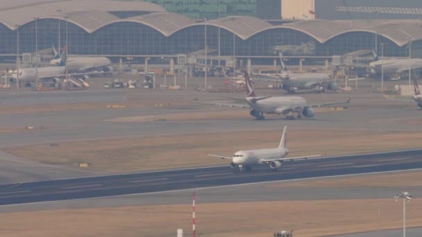 Hong Kong Kasım 2019 Airbus A321 Htk Hong Kong Havaalanından — Stok video
