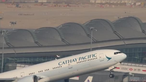 Hong Kong Července 2019 Boeing 777 Letadel Cathay Pacific Širokým — Stock video