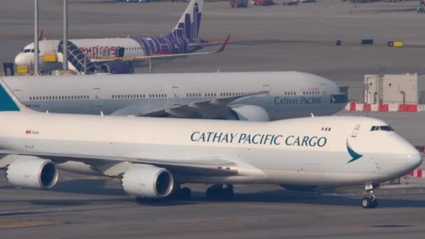 Hongkong November 2019 Riesige Boeing 747 Von Cathay Pacific Cargo — Stockvideo