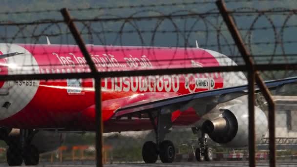 Phuket Thailand Şubat 2023 Airbus A320 Airasia Now Everybody Can — Stok video