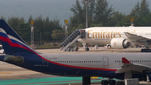 Phuket Thailand February 2023 Пасажирський Літак Airbus A330 73789 Аеропорту — стокове відео