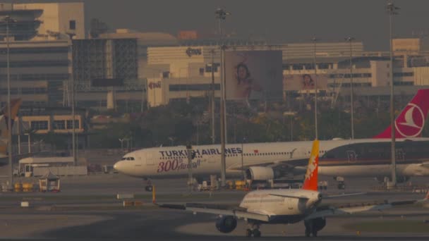 Bangkok Thailand Março 2023 Avião Airbus A319 Jsw Royal Bhutan — Vídeo de Stock