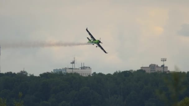 Kazan Russian Federation June 2019 Sports Plane Performing Risky Dangerous — Stockvideo