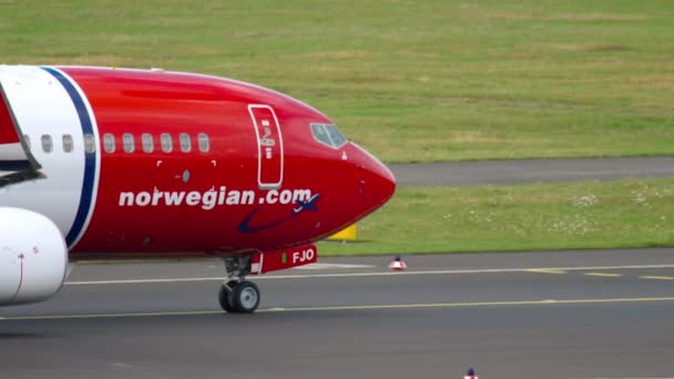 Dusseldorf Alemanha Julho 2017 Avião Passageiros Boeing 737 Fjo Norwegian — Vídeo de Stock