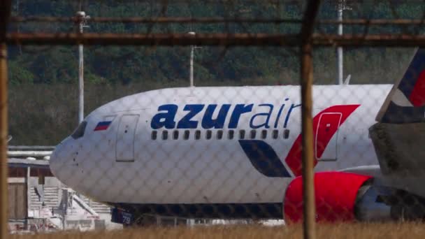 Phuket Thailand Června 2023 Střední Střela Boeing 767 Azur Air — Stock video