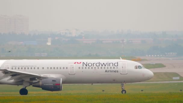 Moscow Russian Federation Juli 2021 Vliegtuig Airbus A321 Van Nordwind — Stockvideo