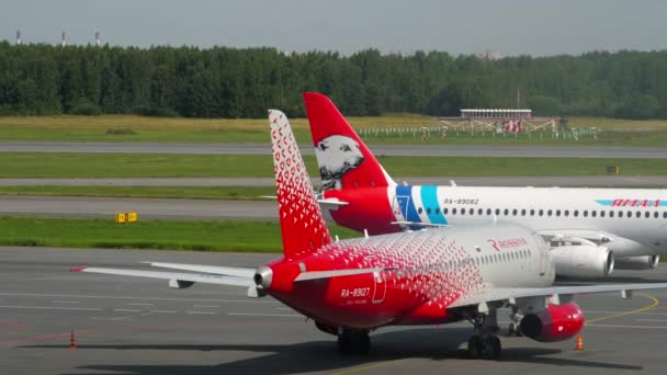Saint Petersburg Russia Lipiec 2022 Suchoi Superjet 100 89092 Yamal — Wideo stockowe