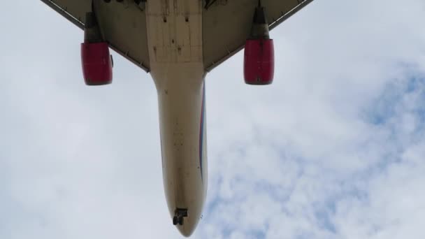 Пхукет Таиланд Января 2023 Года Boeing 767 Sunday Airlines Пролетел — стоковое видео